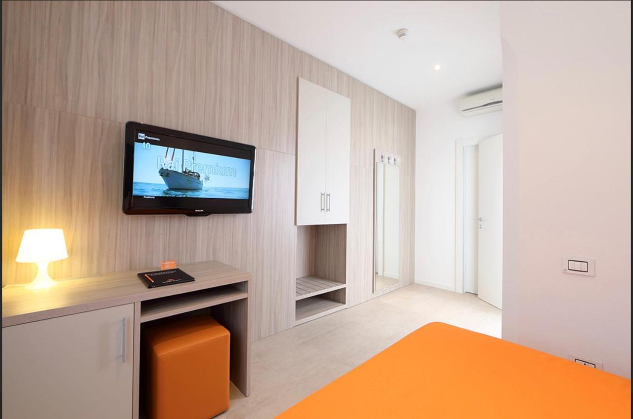 ליגננו סביאדורו Hotel Simi Lan מראה חיצוני תמונה