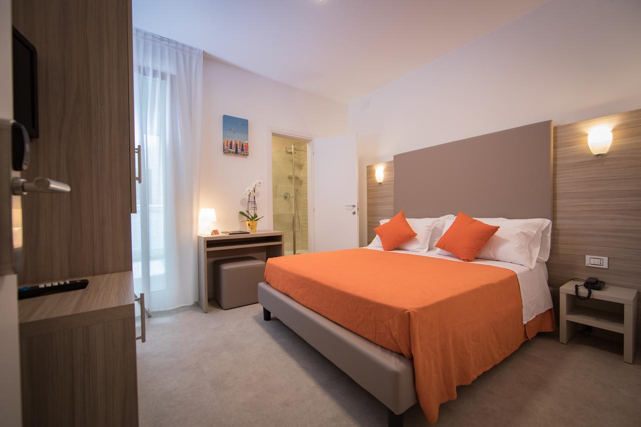 ליגננו סביאדורו Hotel Simi Lan מראה חיצוני תמונה