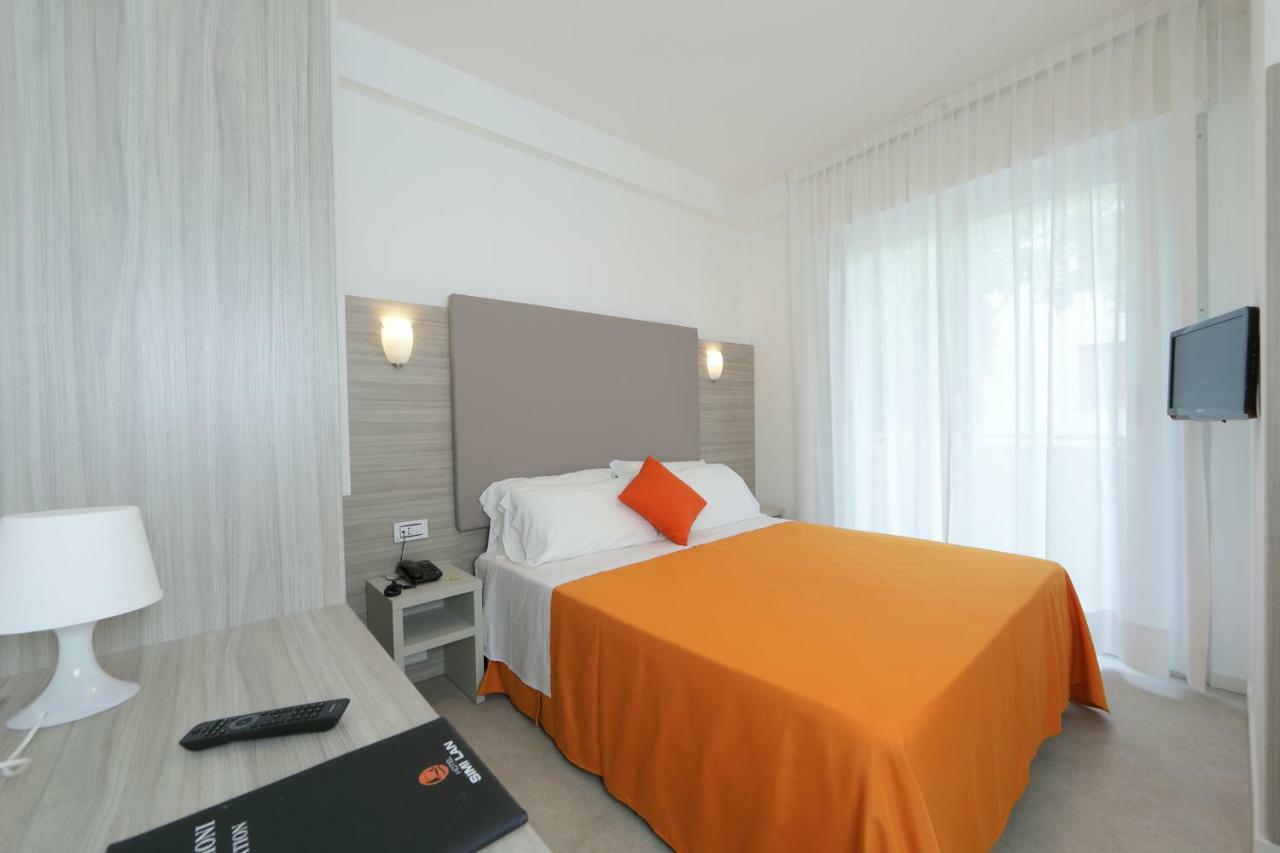 ליגננו סביאדורו Hotel Simi Lan מראה חיצוני תמונה