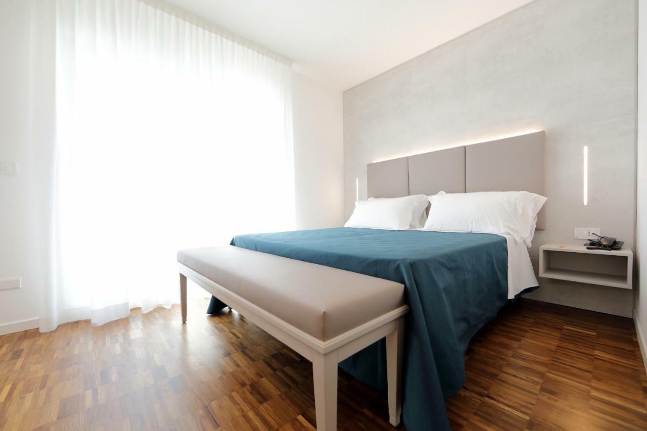 ליגננו סביאדורו Hotel Simi Lan מראה חיצוני תמונה